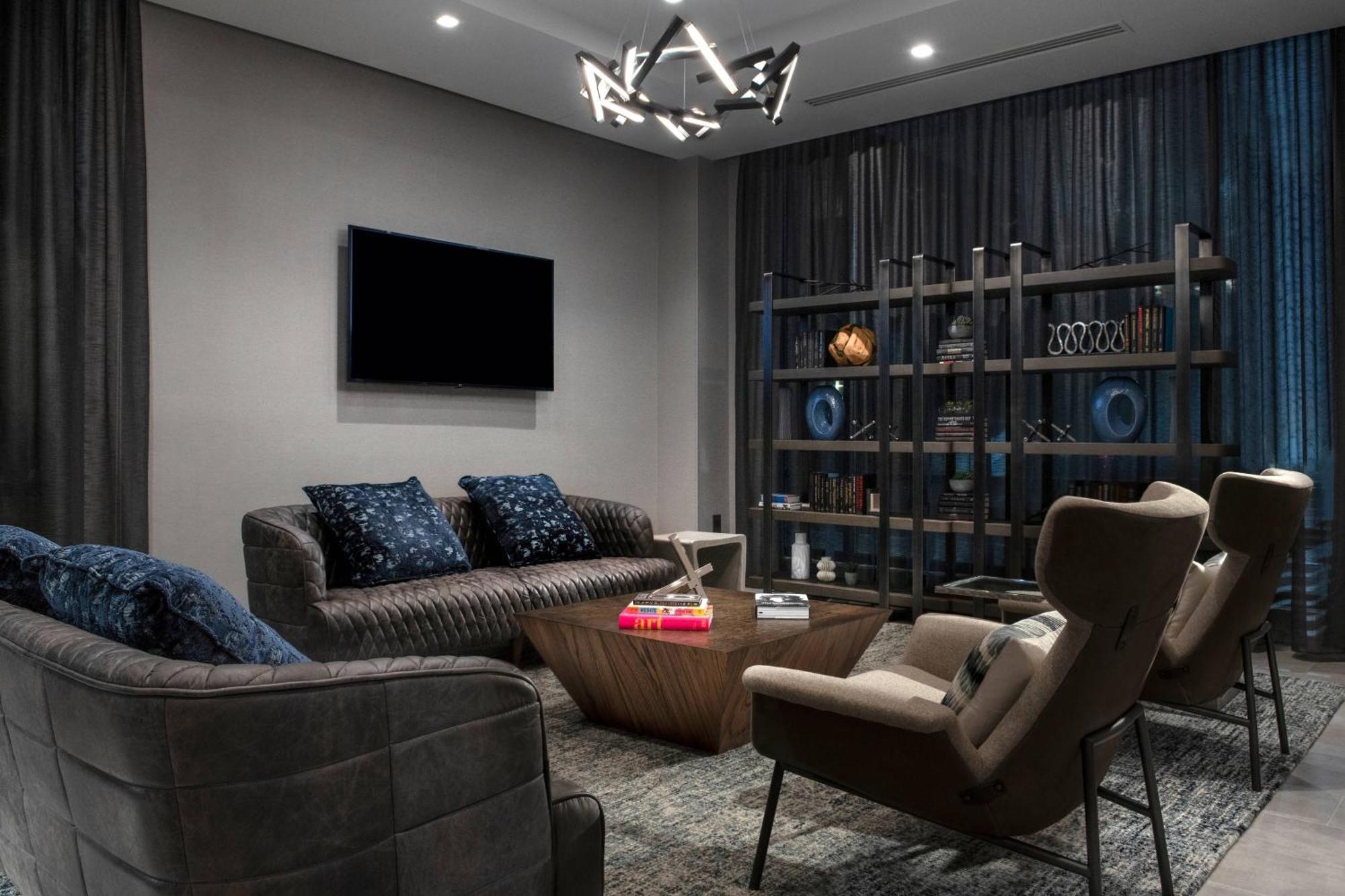 Towneplace Suites By Marriott Boston 메드퍼드 외부 사진